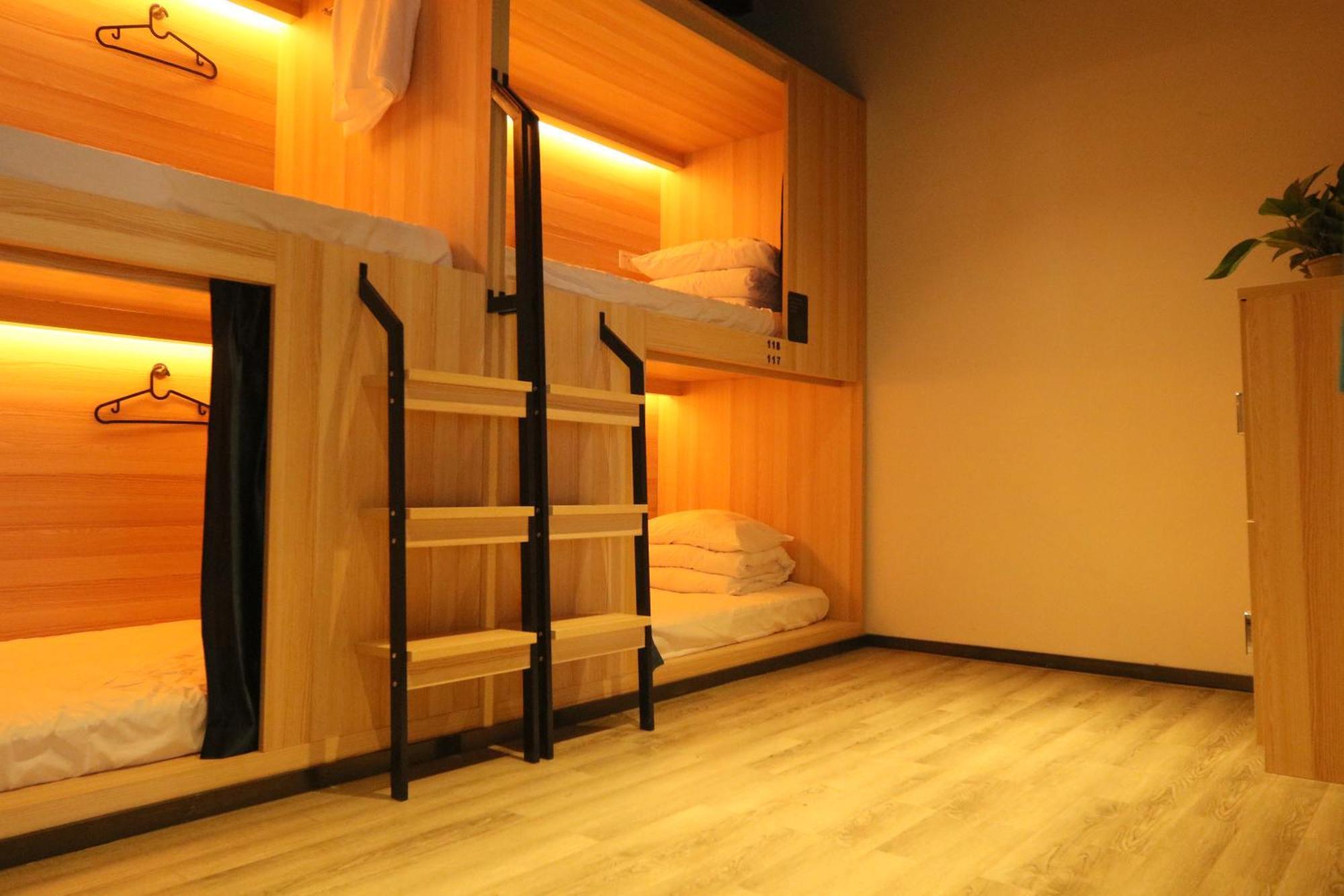 Lijiang Desti Youth Park Hostel Exterior photo