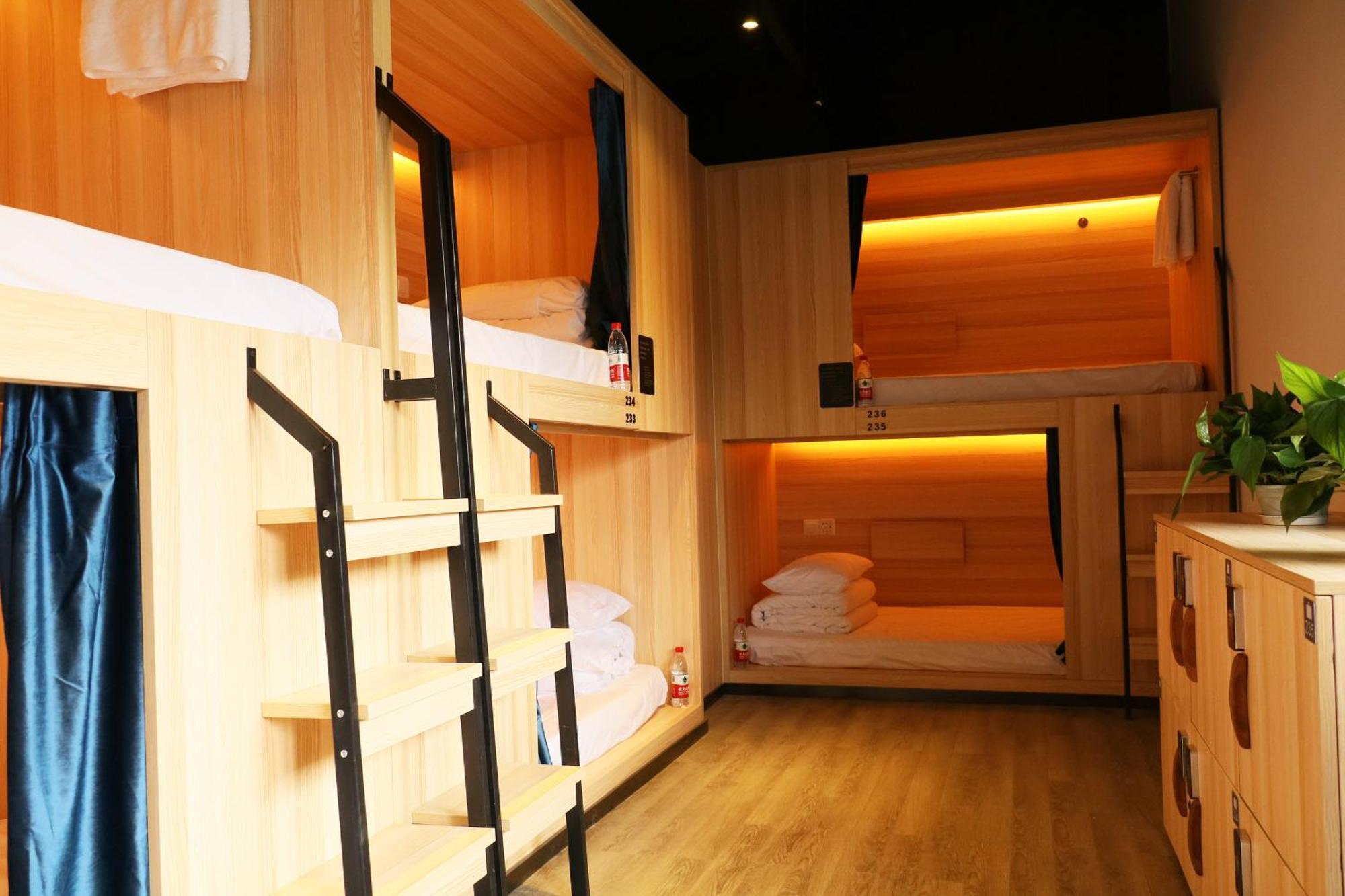 Lijiang Desti Youth Park Hostel Exterior photo