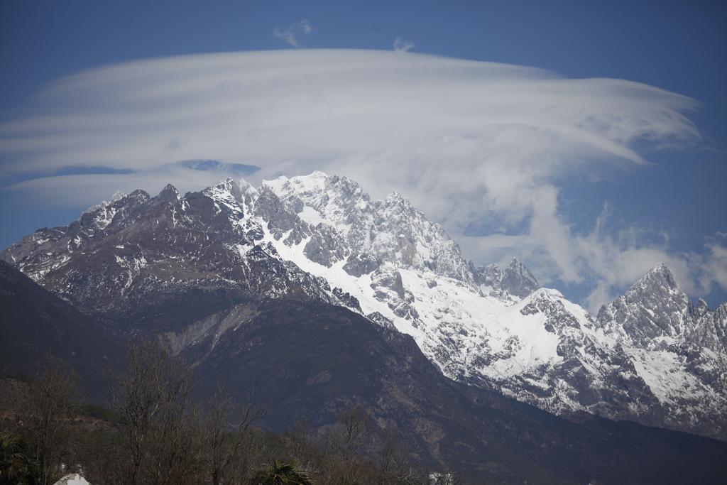 Lijiang Desti Youth Park Hostel Exterior photo