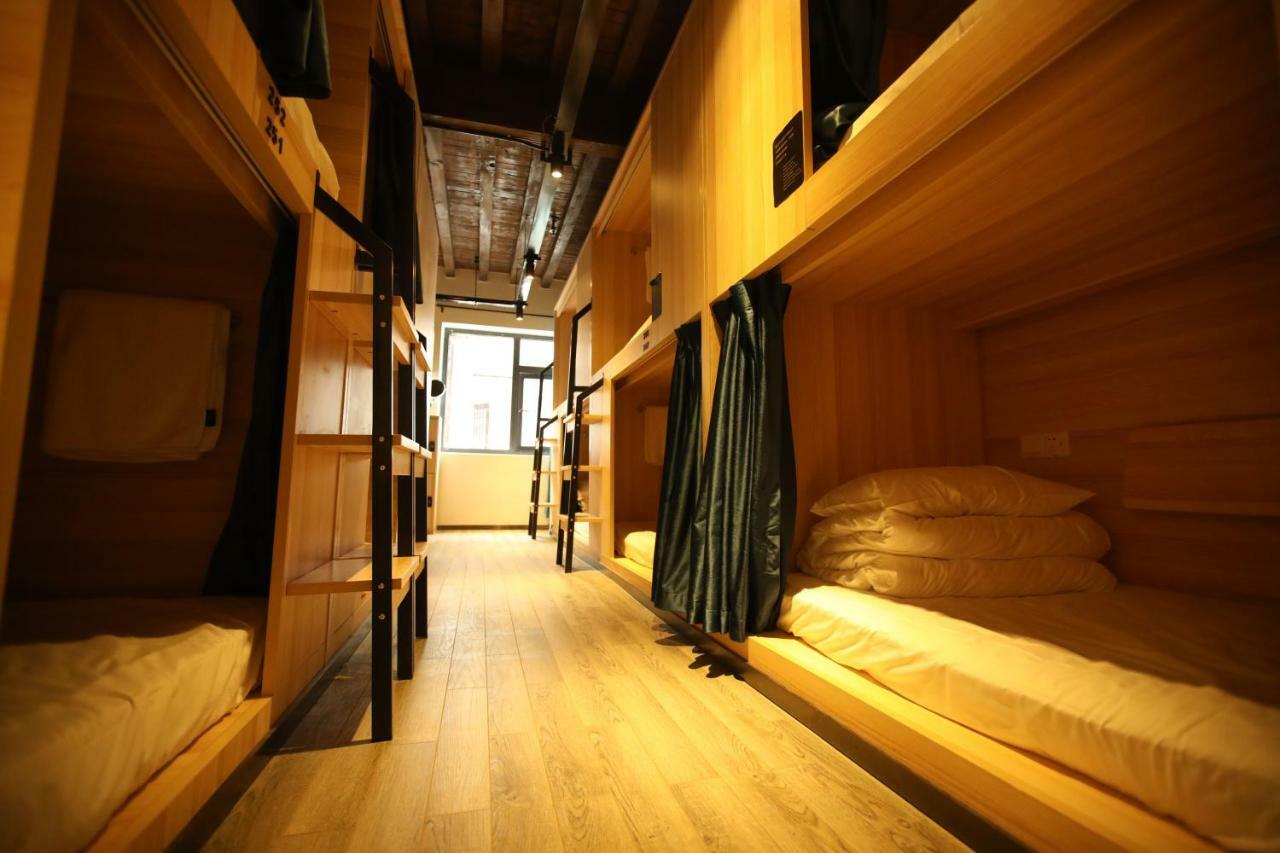 Lijiang Desti Youth Park Hostel Exterior photo