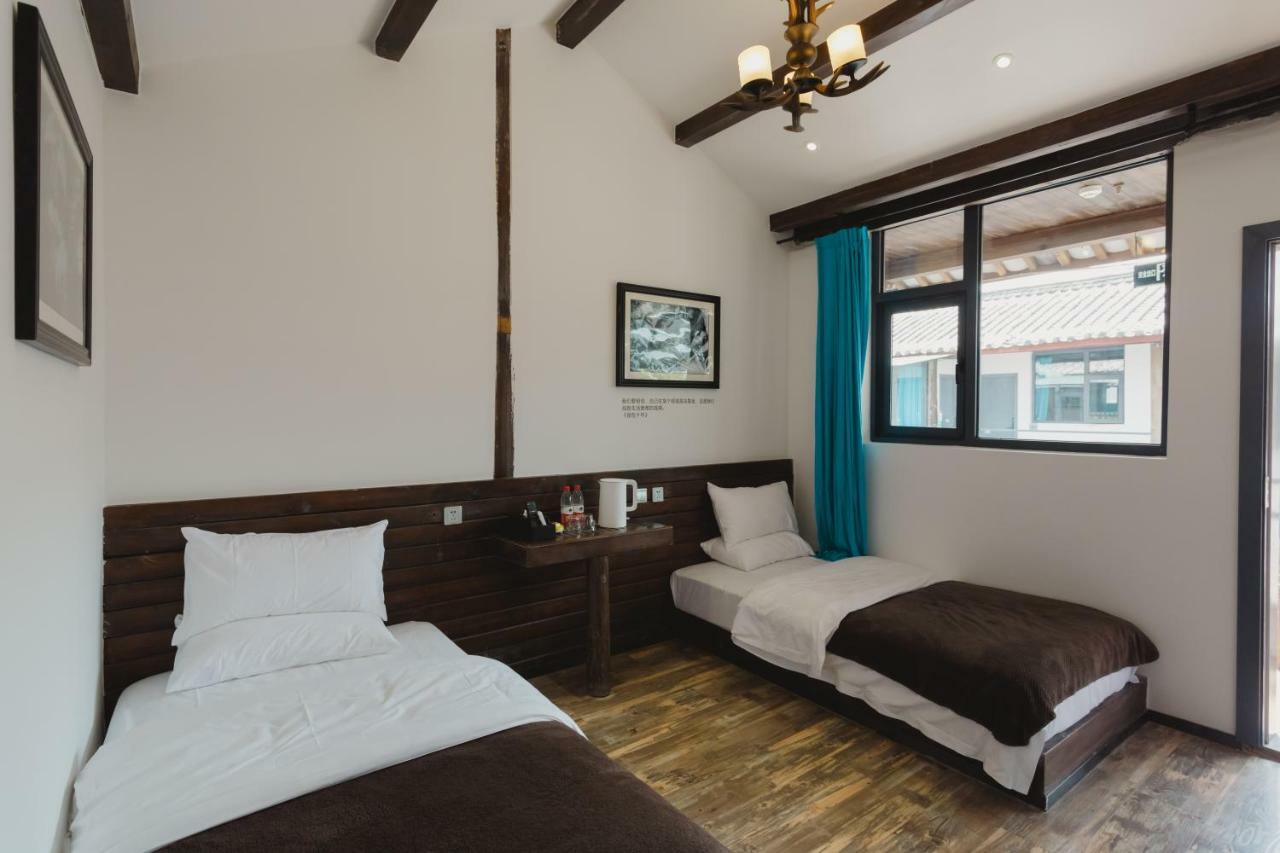 Lijiang Desti Youth Park Hostel Exterior photo